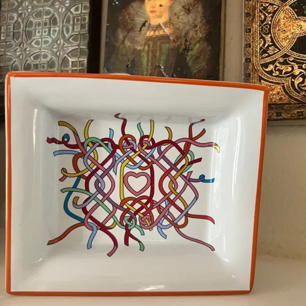 Pottery Barn HERproject Heart Ceramic Stoneware‎ Dish/ Tray